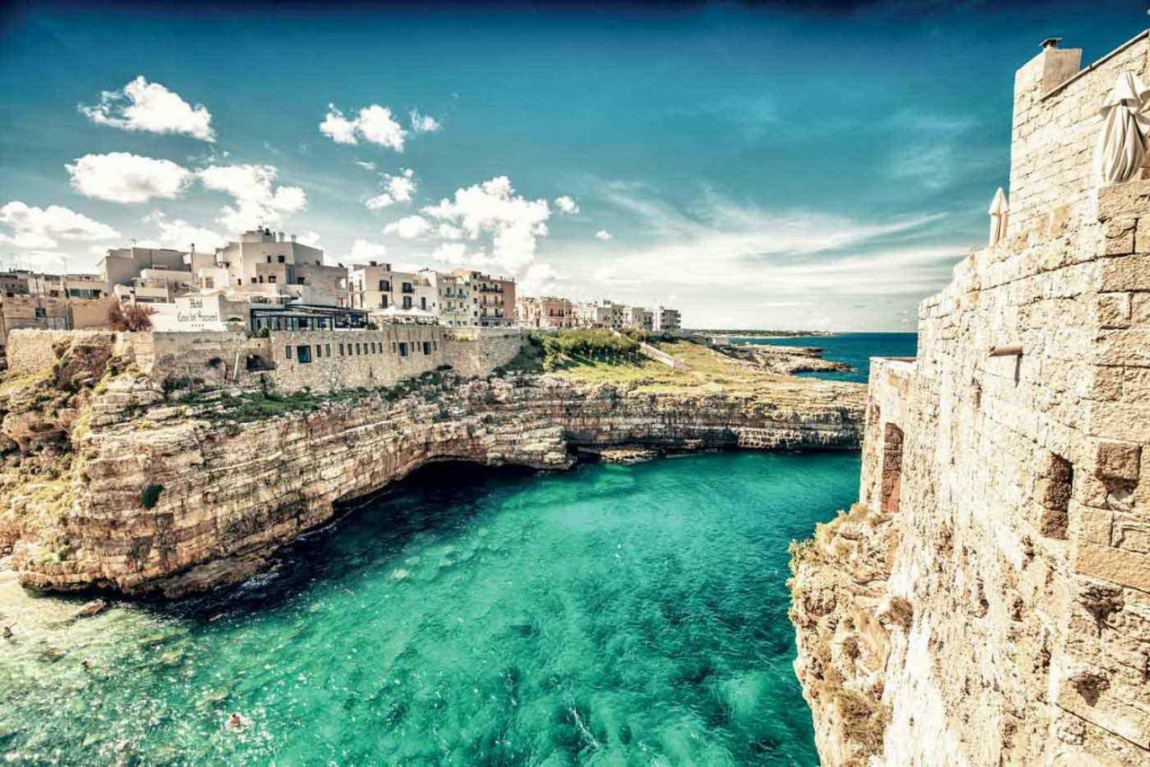Gli Amanti Del Sogno Hotell Conversano Exteriör bild